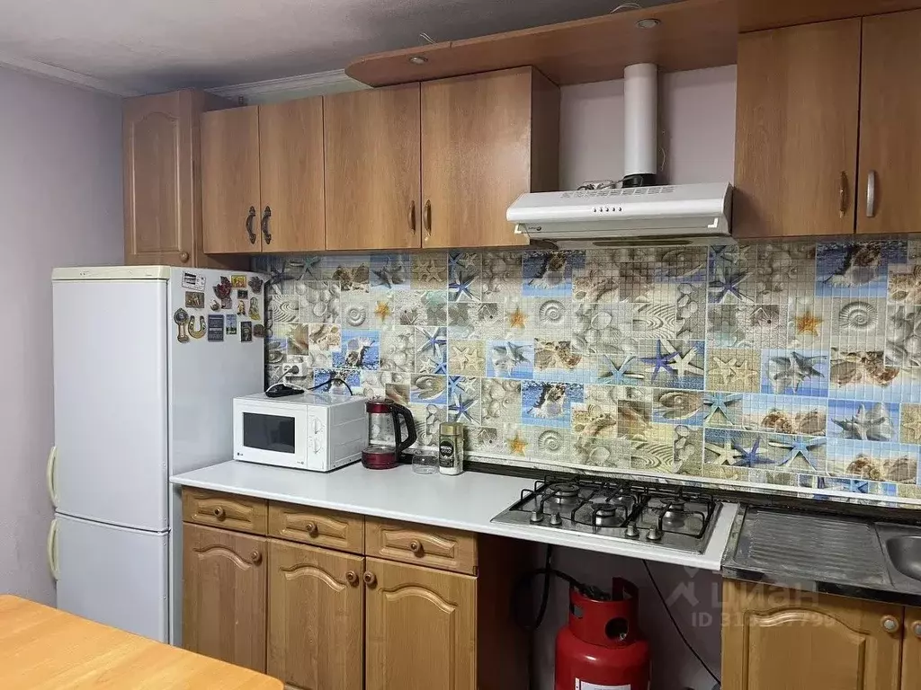 Гараж в Ханты-Мансийский АО, Ханты-Мансийск ул. Ленина, 90 (100 м) - Фото 1