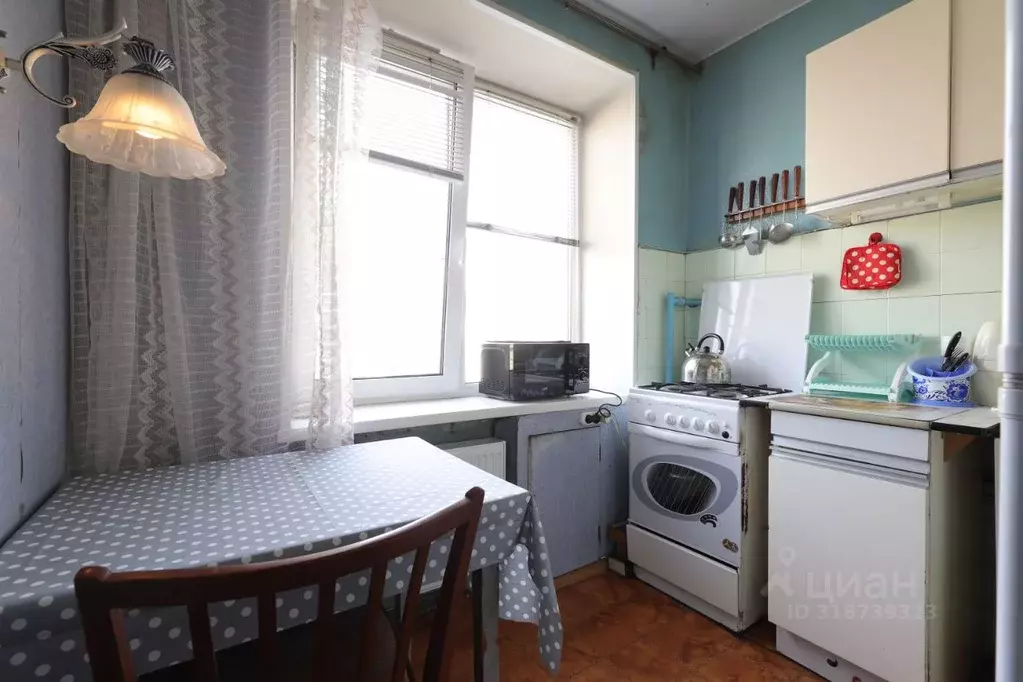1-к кв. Санкт-Петербург Среднеохтинский просп., 5 (32.0 м) - Фото 1