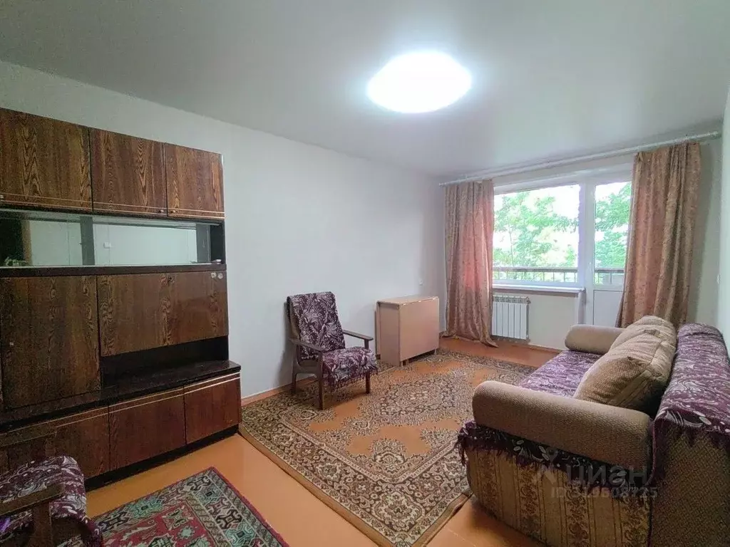 2-к кв. Хакасия, Абакан Аскизская ул., 160 (47.0 м) - Фото 0