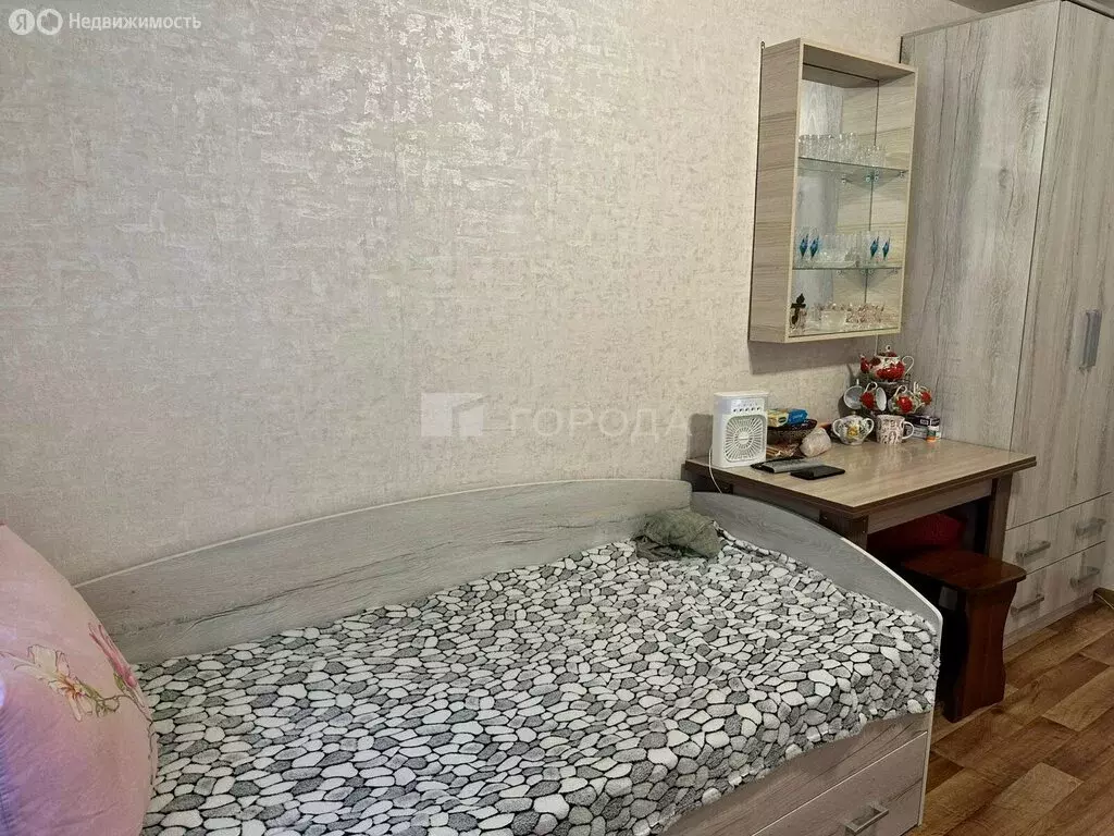 1-комнатная квартира: Барнаул, улица Эмилии Алексеевой, 74 (17.6 м) - Фото 0