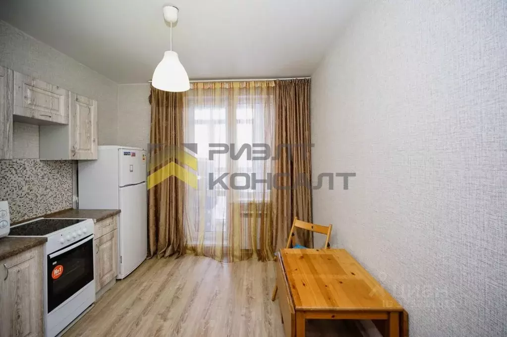 1-к кв. Омская область, Омск ул. Крупской, 13/3 (40.0 м) - Фото 2