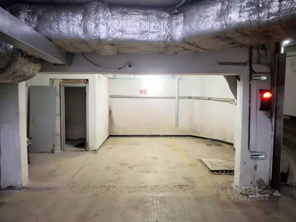 Гараж в Москва Молодогвардейская ул., 8к1 (15 м) - Фото 2