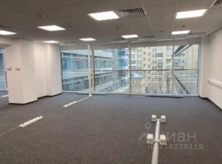 Офис в Москва ул. Земляной Вал, 9 (4898 м) - Фото 1