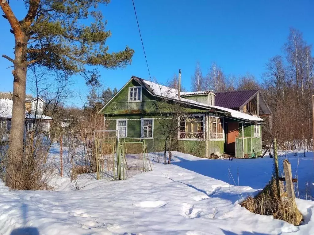 Дом в Ленинградская область, Кировское городское поселение, Грибное ... - Фото 1