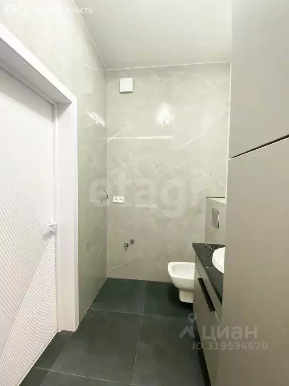 2-комнатная квартира: Омск, улица Рокоссовского, 32 (46.2 м) - Фото 0