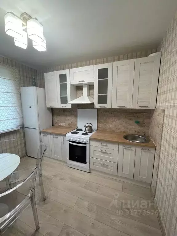 1-к кв. Москва ул. Екатерины Будановой, 8к2 (35.6 м) - Фото 0
