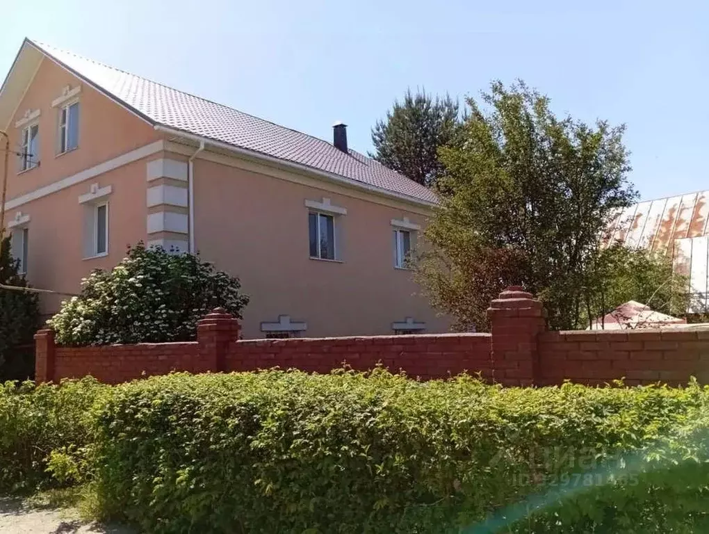 Дом в Башкортостан, Уфа Новомаксимовская ул., 65 (208 м) - Фото 2