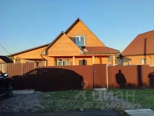 Дом в Иркутская область, Иркутский муниципальный округ, д. Карлук ул. ... - Фото 1