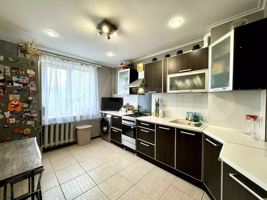 3-к. квартира, 74 м, 3/9 эт. - Фото 0