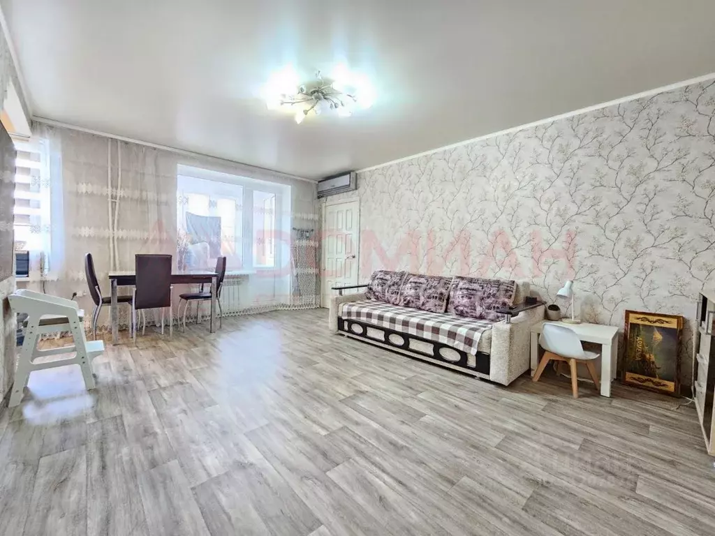 2-к кв. Ростовская область, Ростов-на-Дону ул. Закруткина, 8б (42.5 м) - Фото 0