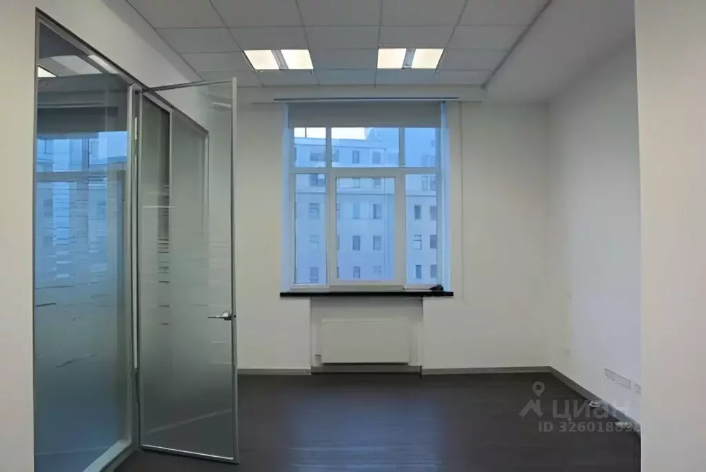 Офис в Санкт-Петербург Петроградская наб., 18 (90 м) - Фото 2