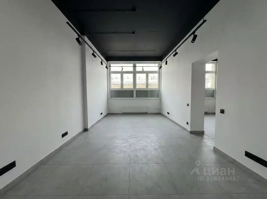 Помещение свободного назначения в Москва ул. Михайлова, 31А (126 м) - Фото 1