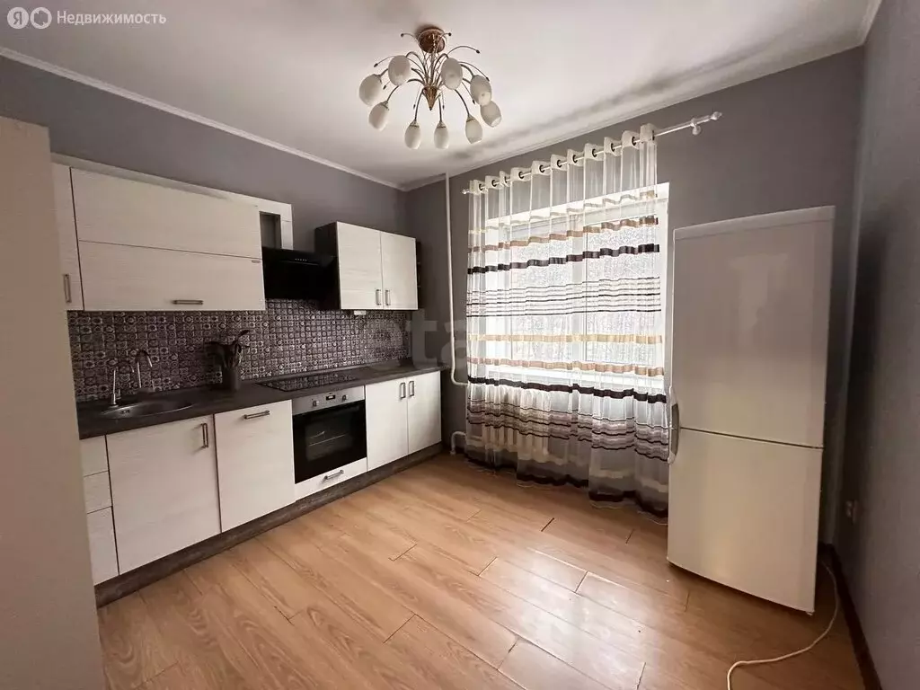 1-комнатная квартира: Воронеж, бульвар Победы, 48А (38 м) - Фото 1