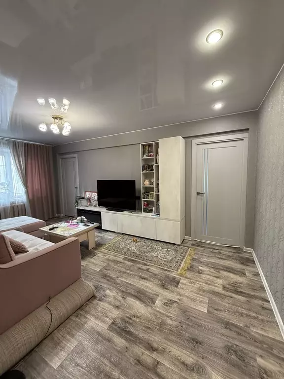 Продаётся 3-к квартира, 49.1 м - Фото 1