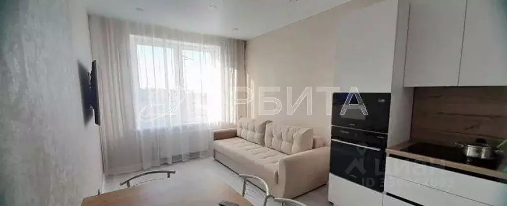 2-к кв. Тюменская область, Тюмень ул. Ветеранов Труда, 9А (55.7 м) - Фото 1