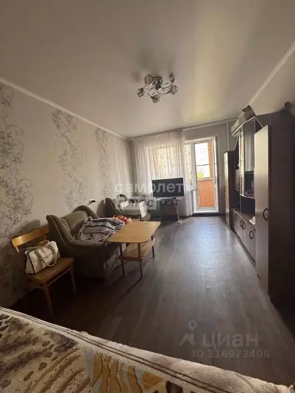 2-к кв. Астраханская область, Астрахань Имени Бабаевского мкр, ул. ... - Фото 1