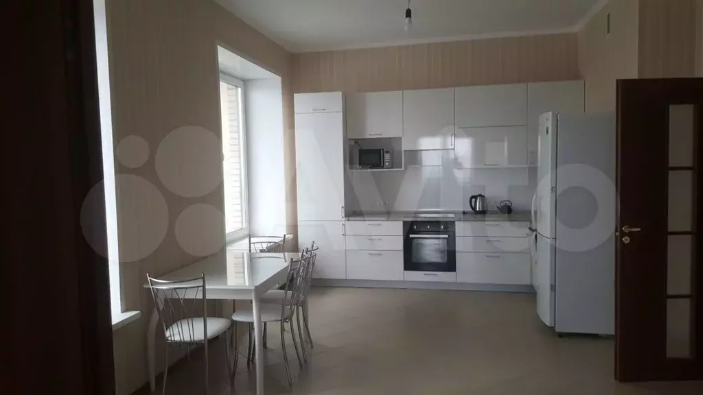 3-к. квартира, 120 м, 13/19 эт. - Фото 0