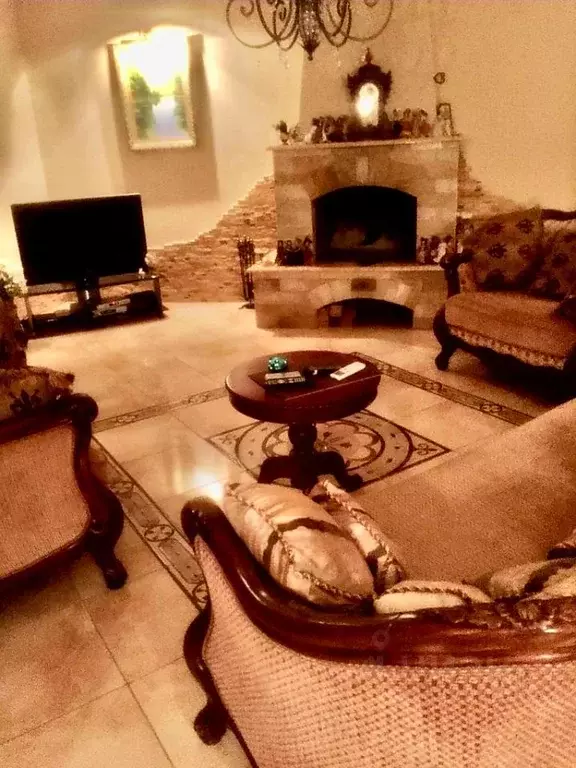 Дом в Крым, Ялта ул. Строителей, 4 (450 м) - Фото 1