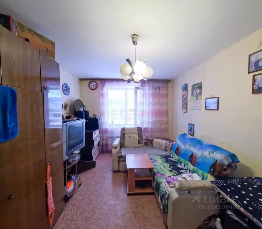 Комната Кемеровская область, Новокузнецк ул. Тореза, 91Б (15.3 м) - Фото 1