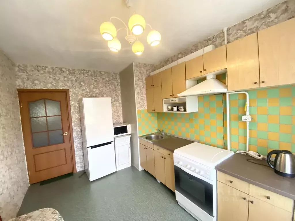 3-к кв. Омская область, Омск ул. Крупской, 19/1 (63.0 м) - Фото 0