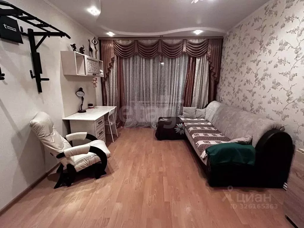 3-к кв. Владимирская область, Гусь-Хрустальный ул. Каховского, 5 (69.3 ... - Фото 1