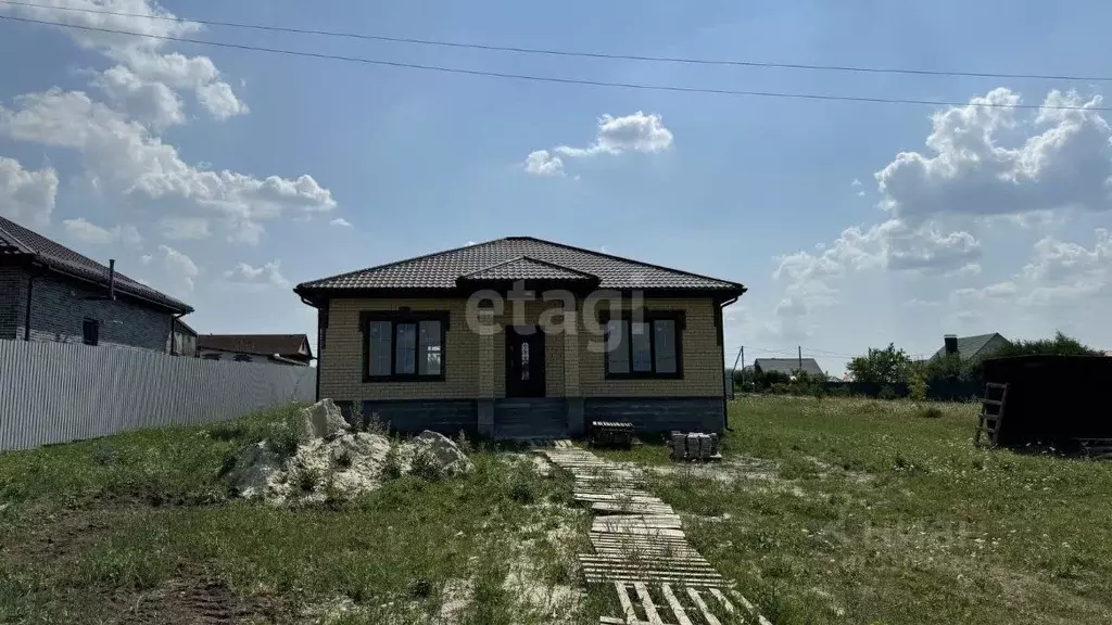 Дом в Белгородская область, Белгородский район, Беловское с/пос, с. ... - Фото 0