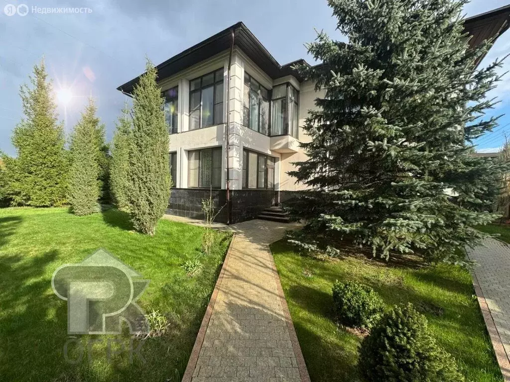 Дом в посёлок Первомайское, Юго-Восточная улица, 147 (300 м) - Фото 1