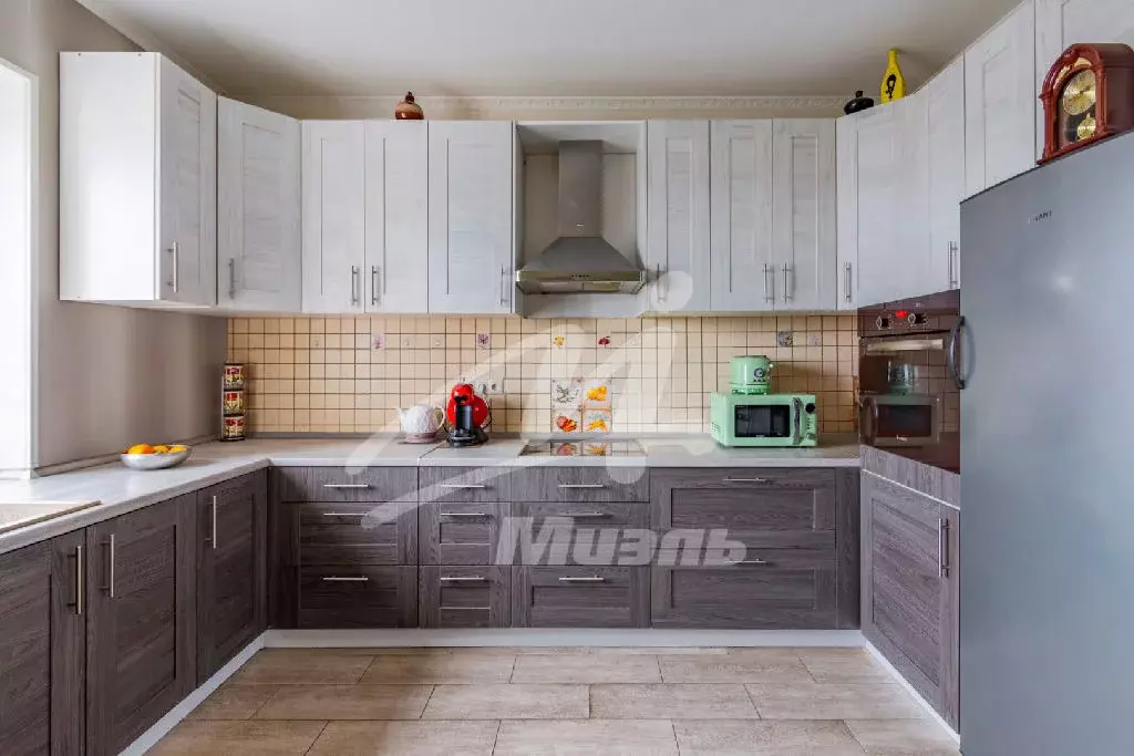 Продается 3-комнатная квартира - Фото 2