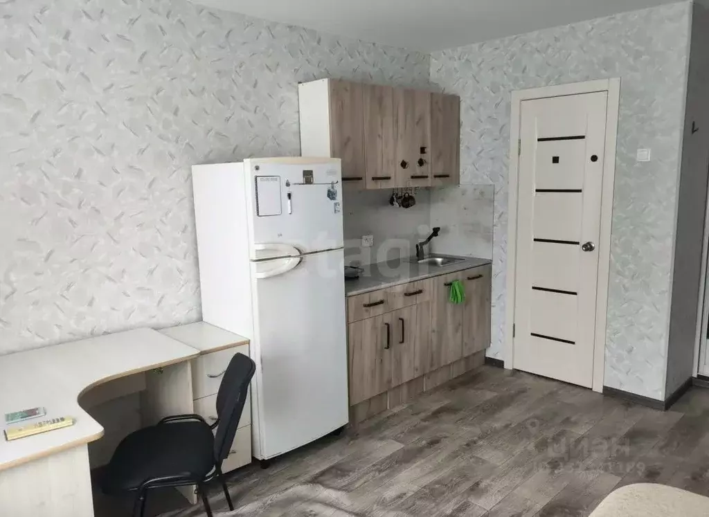 Комната Хабаровский край, Хабаровск Большая ул., 93 (18.2 м) - Фото 1