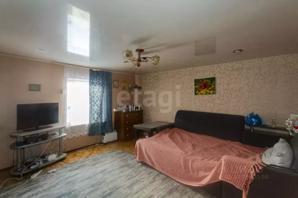 Дом в Кемеровская область, Новокузнецк пер. Пархоменко (38 м) - Фото 1