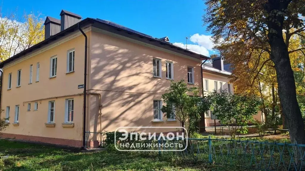 3-к кв. Курская область, Курск ул. Дружбы, 3 (75.0 м) - Фото 2