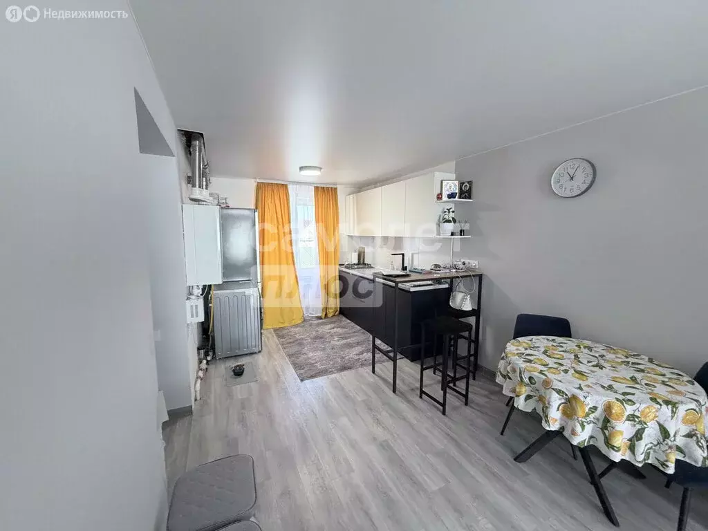 2-комнатная квартира: Кузнецкий район, село Сухановка, Центральная ... - Фото 1