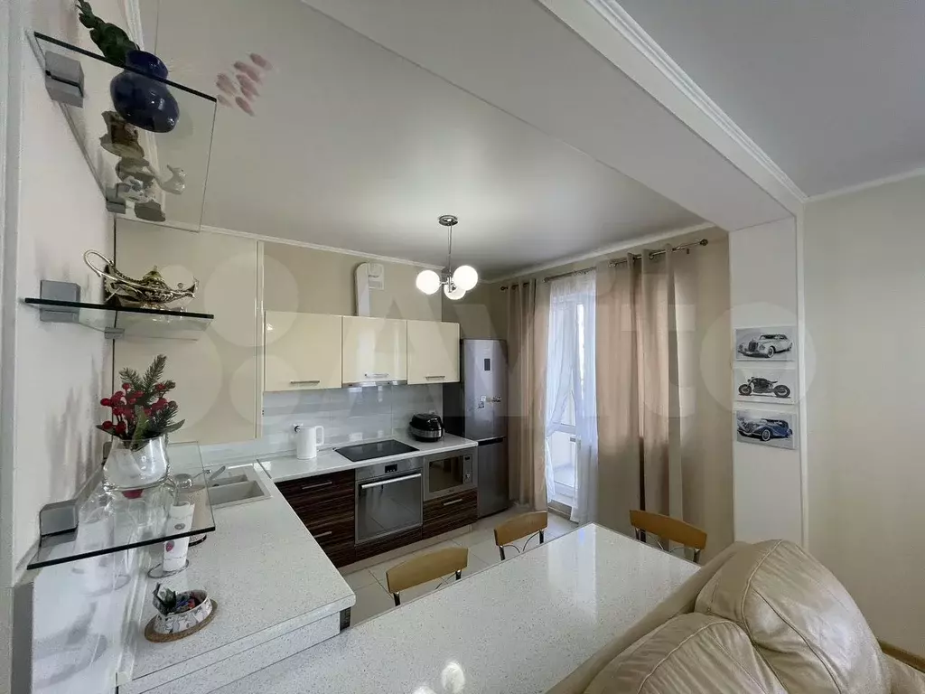 2-к. квартира, 55 м, 6/10 эт. - Фото 0