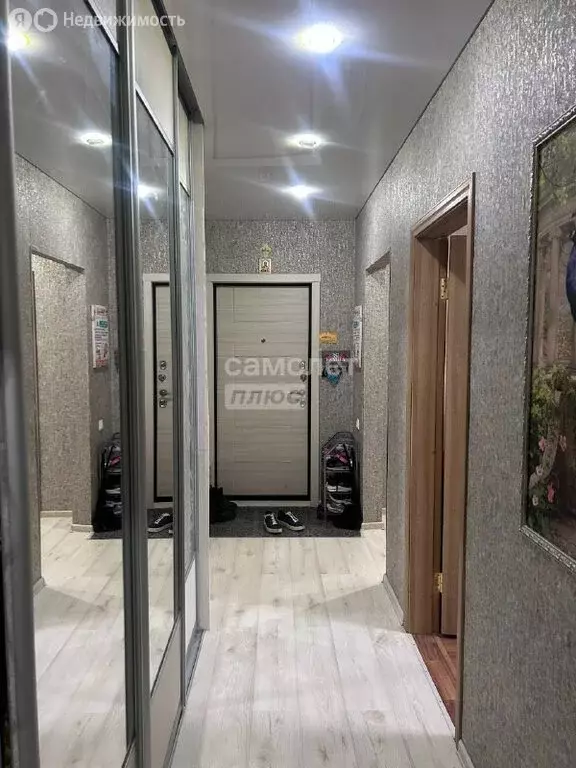 3-комнатная квартира: Курск, проспект Анатолия Дериглазова, 71 (76.9 ... - Фото 1