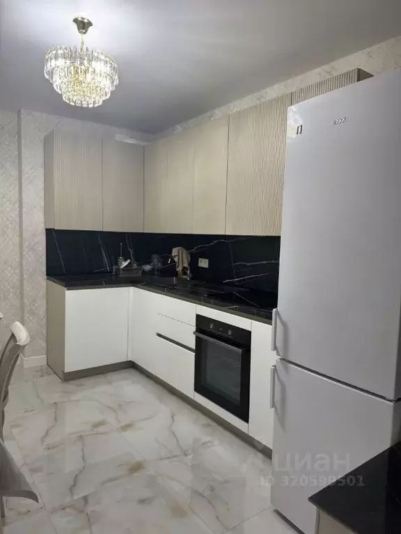 2-к кв. Дагестан, Каспийск ул. Магомедали Магомеджановa, 18к9 (75.0 м) - Фото 1
