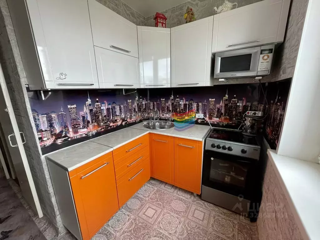 1-к кв. Красноярский край, Красноярск ул. Микуцкого, 2А (30.7 м) - Фото 1