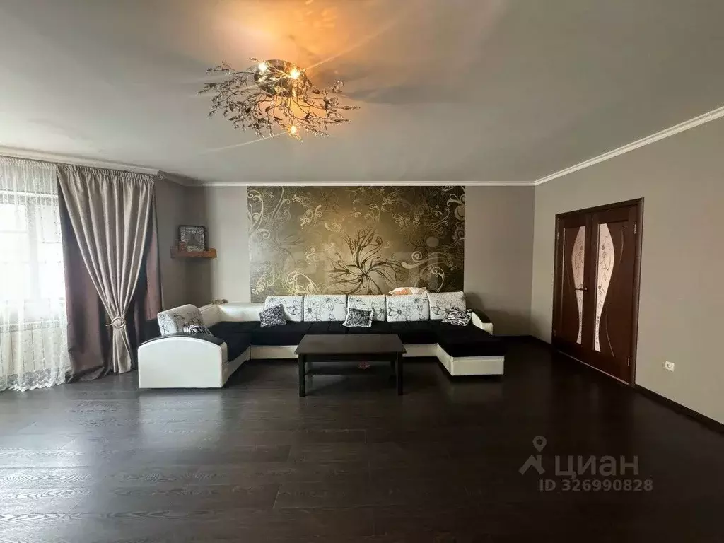 Дом в Оренбургская область, с. Октябрьское ул. Луговая, 26 (170 м) - Фото 2