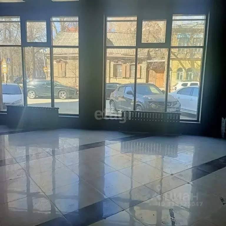 Торговая площадь в Ульяновская область, Ульяновск Красноармейская ул., ... - Фото 0