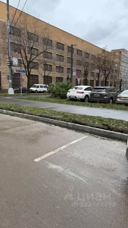 Гараж в Москва Барклая ул., 8 (15 м) - Фото 2