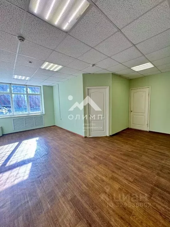 Офис в Ярославская область, Ярославль ул. Полушкина Роща, 9б (35 м) - Фото 1
