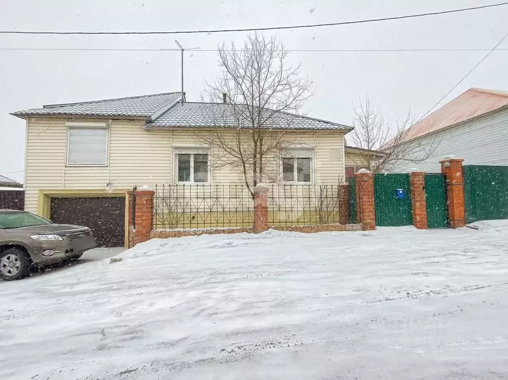 Дом в Бурятия, Улан-Удэ Новая Комушка мкр, пер. Яблоневый, 2 (121 м) - Фото 0