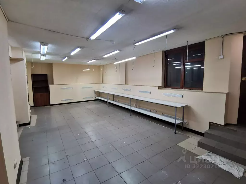 Помещение свободного назначения в Ивановская область, Иваново просп. ... - Фото 2