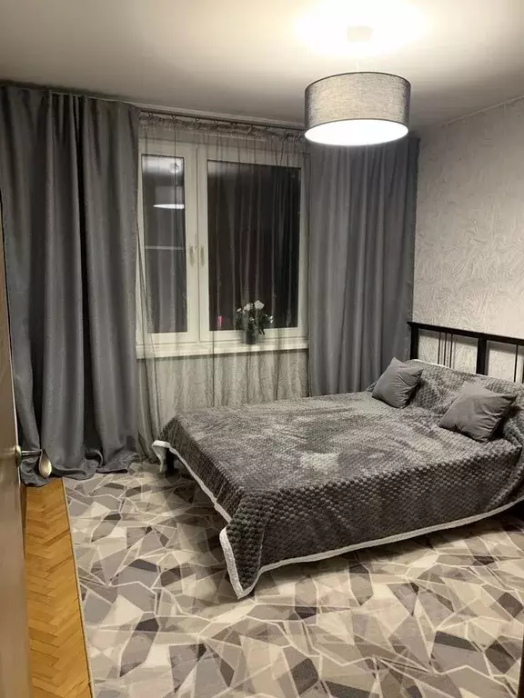 2-к кв. Москва Профсоюзная ул., 132К2 (45.5 м) - Фото 1