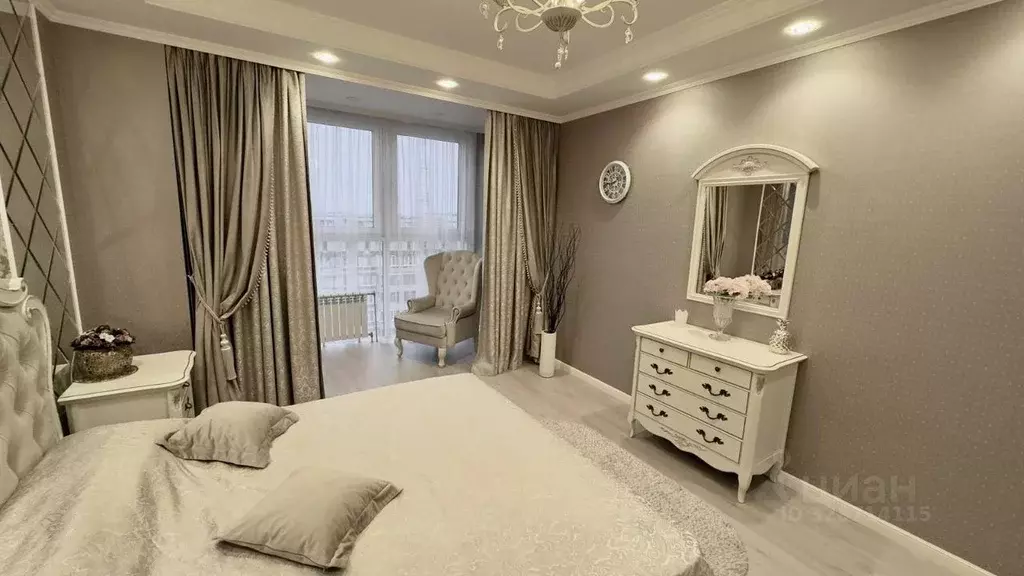 3-к кв. Белгородская область, Белгород ул. Шаландина, 5А (88.5 м) - Фото 1