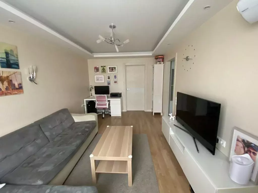 Квартира, 3 комнаты, 64 м - Фото 1