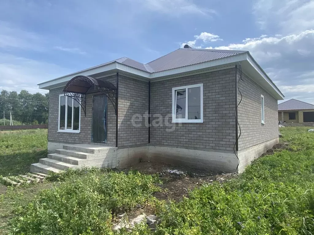 Дом в Башкортостан, Иглинский район, Акбердинский сельсовет, ... - Фото 1