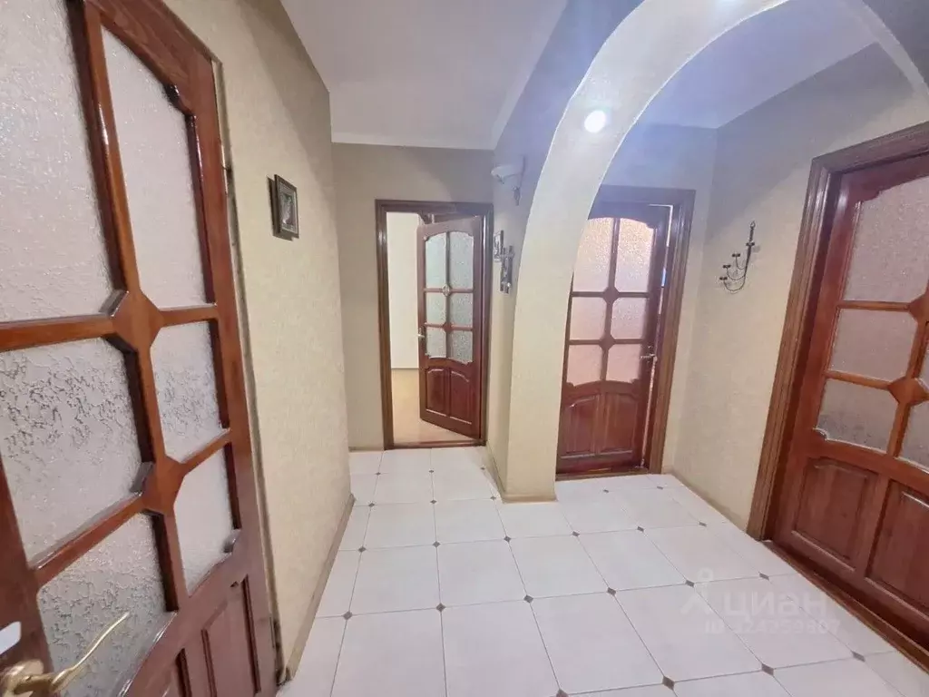 3-к кв. Крым, Симферополь ул. Кечкеметская, 94 (75.8 м) - Фото 1