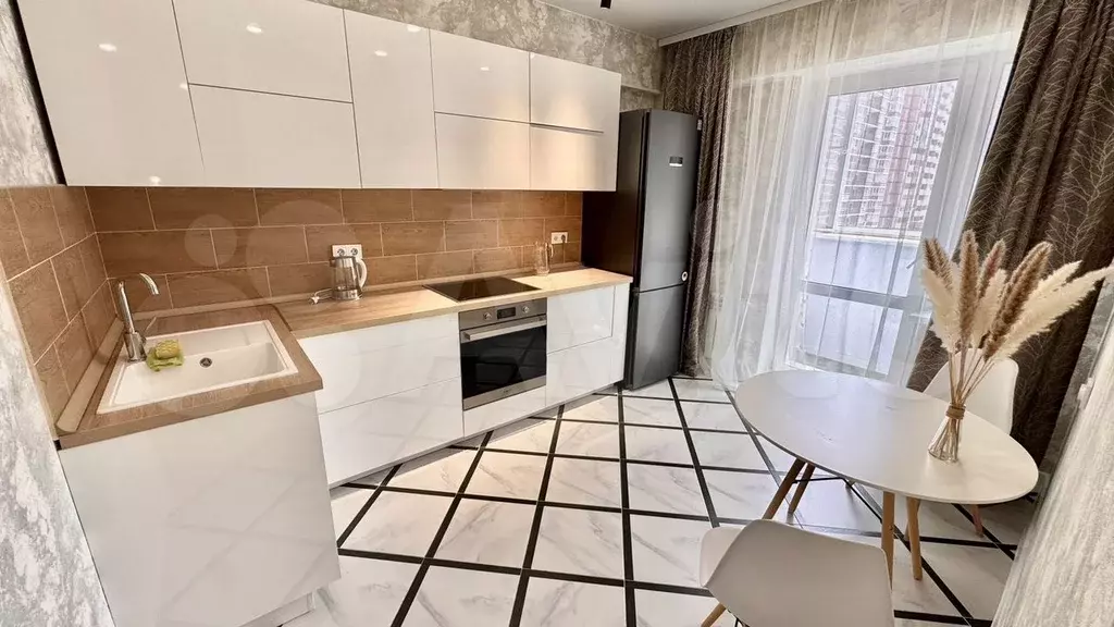 1-к. квартира, 35,6 м, 5/9 эт. - Фото 0