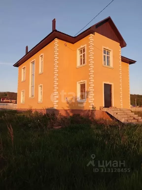 Дом в Башкортостан, Ишимбайский район, Ишеевский сельсовет, д. Урняк ... - Фото 1