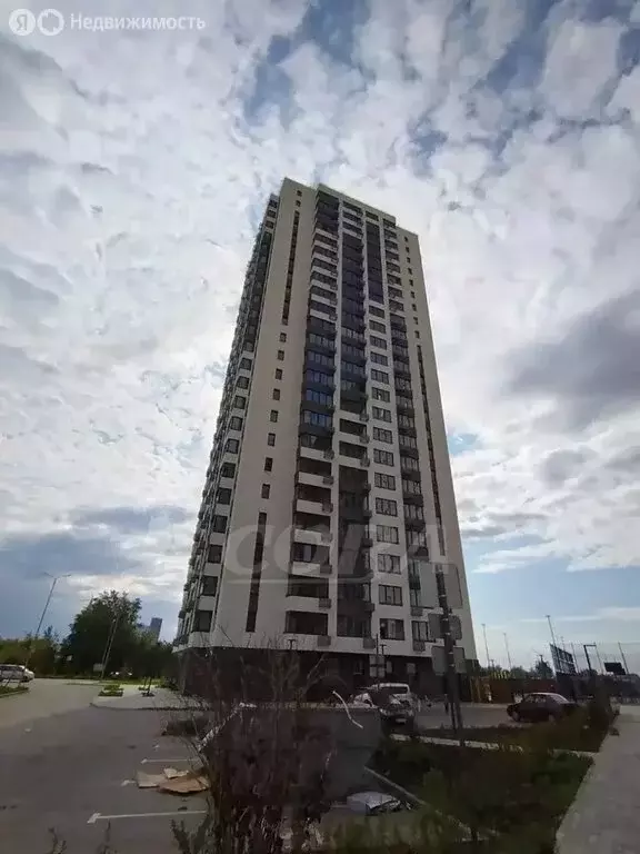 Квартира-студия: Тюмень, Краснооктябрьская улица, 10 (29.9 м) - Фото 1